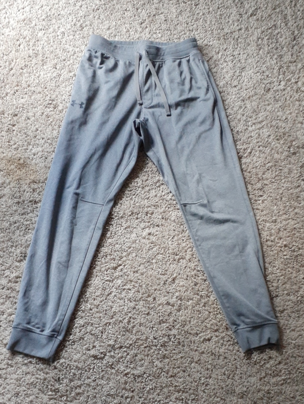 Under Armour Gray Men's Lightweight Jogger Sweatpants